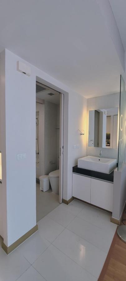 Twenty Three Residence Bangkok Exterior foto